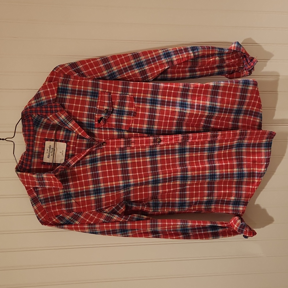 Abercrombie and Fitch button up shirt size S